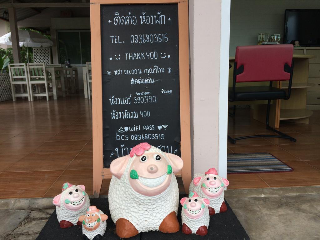 Baan Chan Suan Nong Nam Daeng Luaran gambar