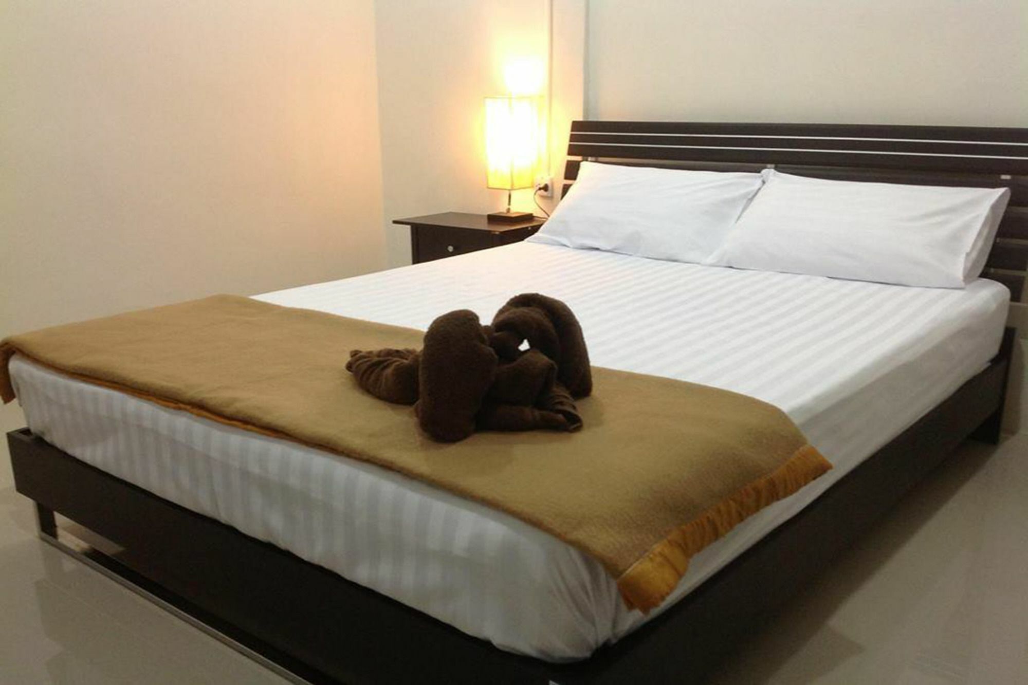 Baan Chan Suan Nong Nam Daeng Luaran gambar